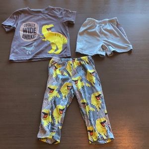 GUC Carter’s 3 piece pajama set. 18 months